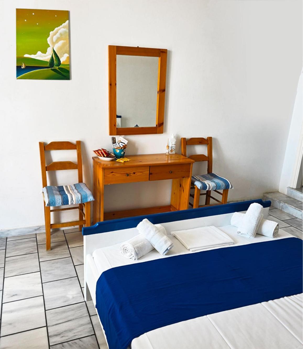 Villa Dolphin Azolimnos Exterior photo